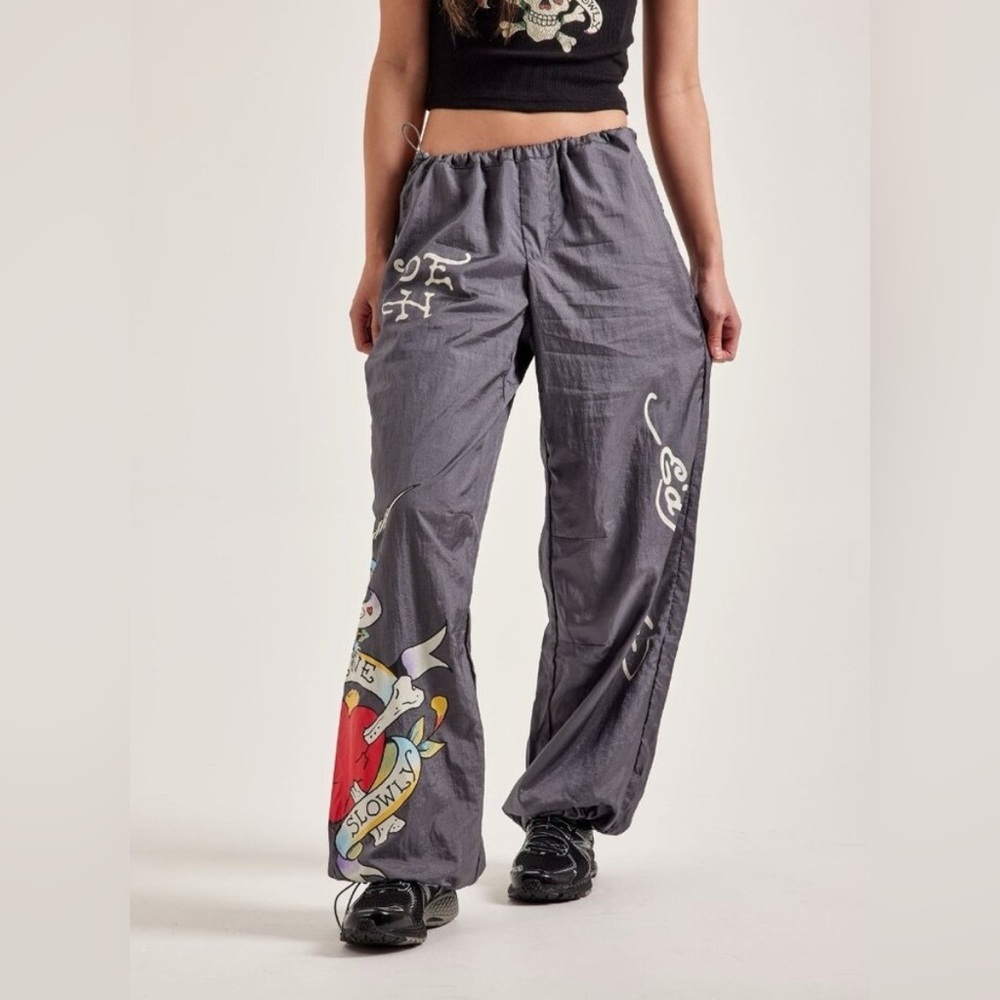 Woven Graphic Wide-Leg Pants - Gray